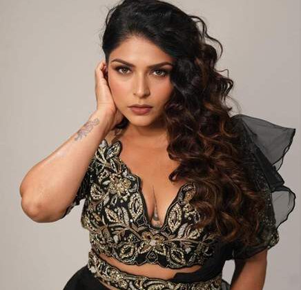 Actress Moonmoon Chakraborty Is Doing An Item Song In Her Upcoming Hindi Feature Film BIJLI KA LATTU